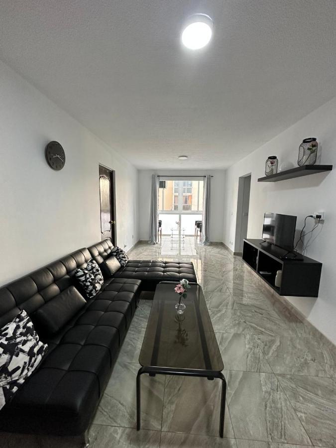 Vivienda En Arrecife De 4 Habitaciones ภายนอก รูปภาพ