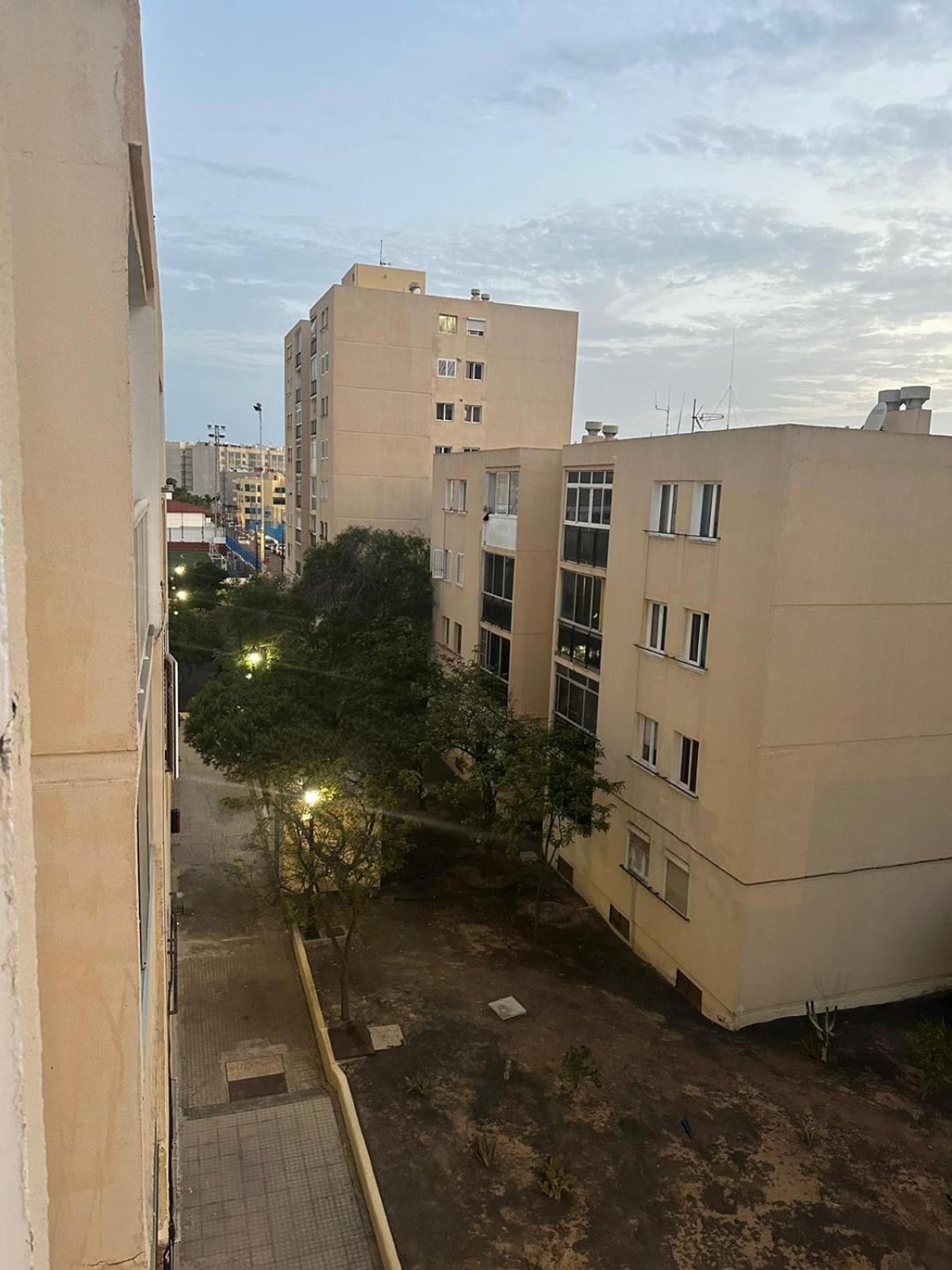 Vivienda En Arrecife De 4 Habitaciones ภายนอก รูปภาพ